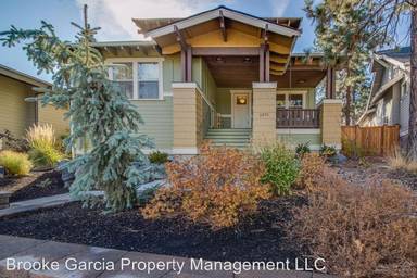 Main picture of 2379 NW Drouillard Ave