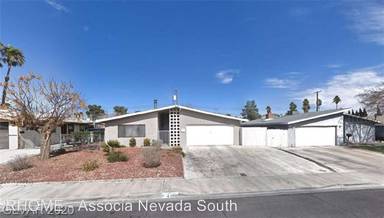 Main picture of 4300 Sawyer Ave