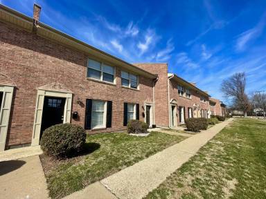 Main picture of Roseland Townhomes