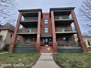 Main picture of 409 S 1st St