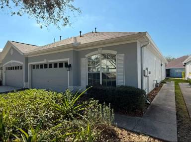 Main picture of 6928 Surrey Oak Dr