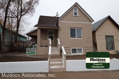Main picture of 725 Elm St