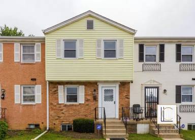 Main picture of 5109 Clacton Ave