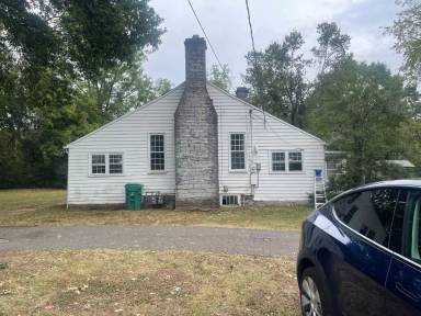 Main picture of 3088 Hillsboro Rd