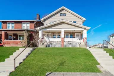 Main picture of 1239 S Champion Ave