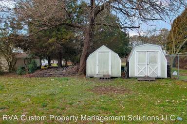 Main picture of 20400 Williams St