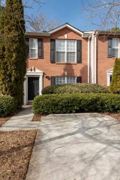 Main picture of 2734 Norfair Loop