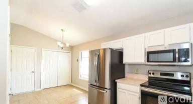 Main picture of 2804 Tuscarora Trl