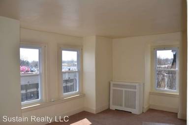Main picture of 101 E Baltimore Ave