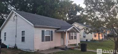 Main picture of 4604 Franklin Rd