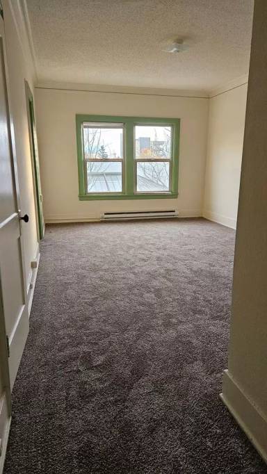 Main picture of 4302 SW Alaska St