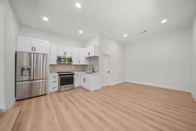 Main picture of 2333 Ridge View Dr