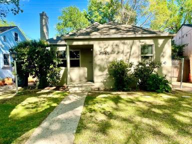Main picture of 2841 Freeport Blvd