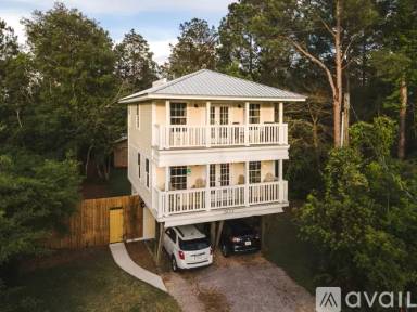 Main picture of 2633 Bay Grove Rd