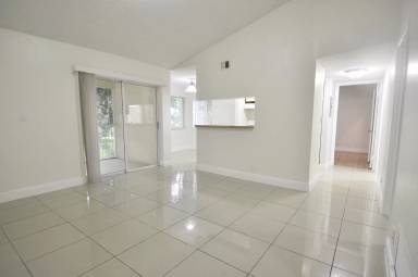 Main picture of 5646 Rock Island Rd