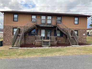 Main picture of 142 Meredith Cir