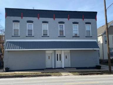 Main picture of 405 S Allin St