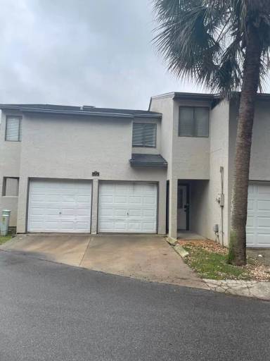 Main picture of 1311 Airport Dr