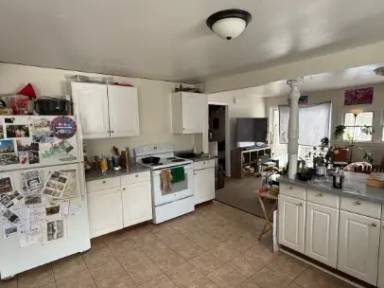 Main picture of 366 Riverside Ave