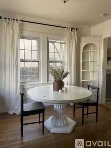 Main picture of 3672 T St