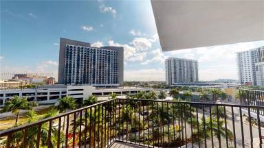 Main picture of DownTown Doral