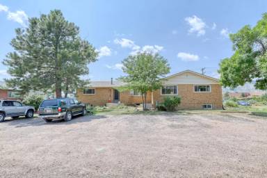 Main picture of 16870 W 14th Pl