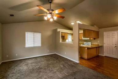 Main picture of 3339 Lawrence Rd