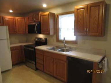 Main picture of 1019 Oak St
