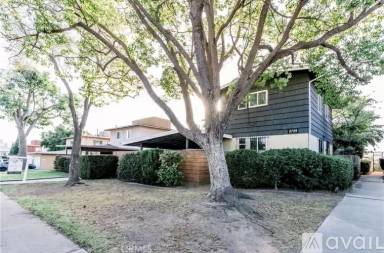 Main picture of 9725 Crenshaw Blvd