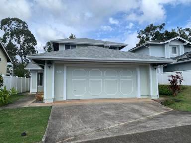 Main picture of 98-2042 Kaahumanu St