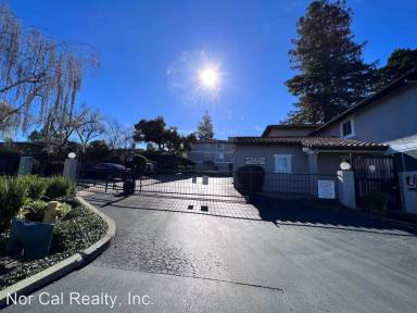 Main picture of 22804 Parkhill Ct