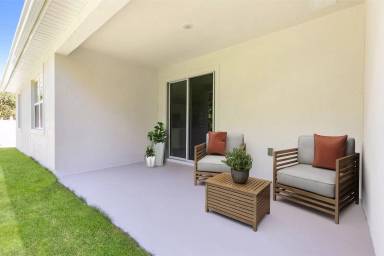 Main picture of 2606 NW 25th Pl