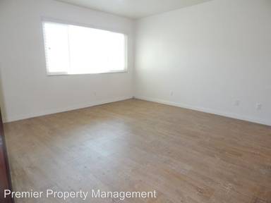 Main picture of 536 N 3rd St