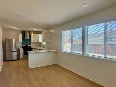 Main picture of 2470 Hardy Dr