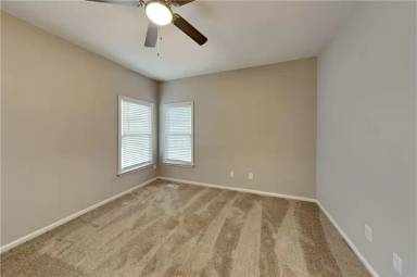 Main picture of 3930 Summit Gate Dr
