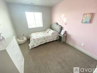 Main picture of Bridgeport at Waters Edge