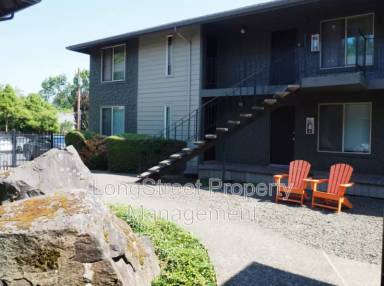 Main picture of 2615 NW Harrison Blvd
