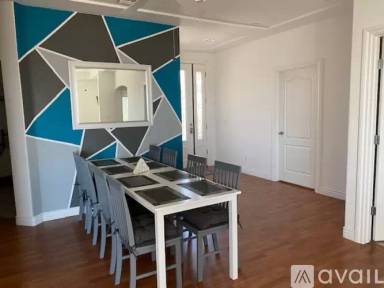 Main picture of 3575 McCormick Blvd