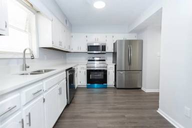 Main picture of 5861 Dunn Rd SW