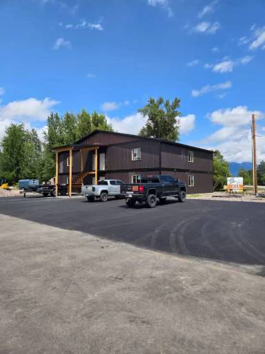 Main picture of 1677 MT Highway 35