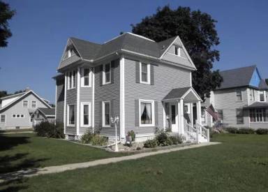 Main picture of 403 N 7th St
