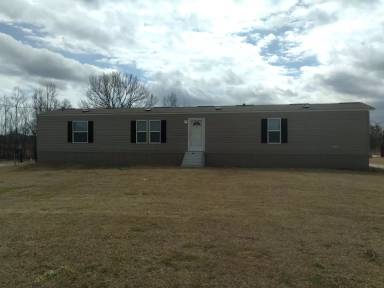 Main picture of 829 Mitchell Harper Rd