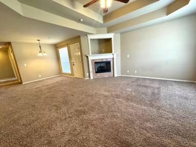 Main picture of 1602 N Evanston Pl