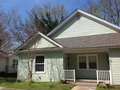 Main picture of 931 Franklin St