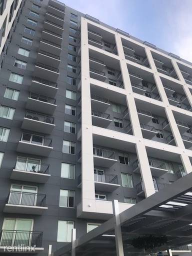 Main picture of 123 Pine St