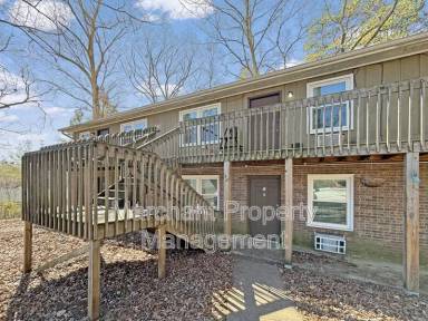 Main picture of 111 Creekside Dr