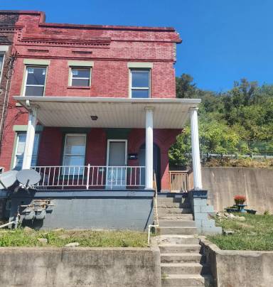 Main picture of 532 Middle Ave