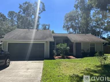 Main picture of 5921 NW 44th Pl