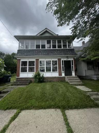 Main picture of 645 Woodland Ave