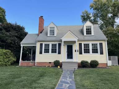 Main picture of 1101 Normandy Dr
